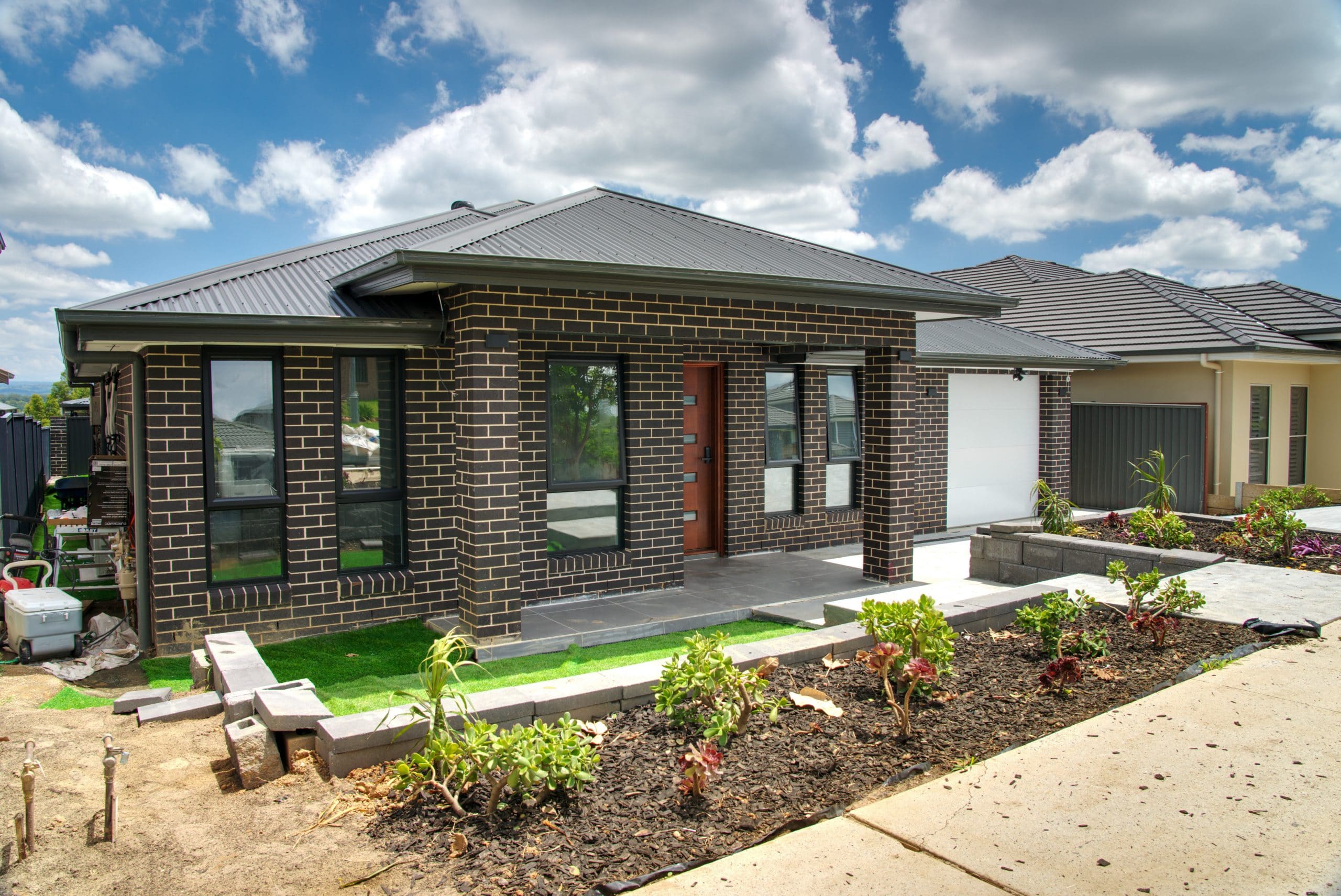 Single storey home in Oran Park