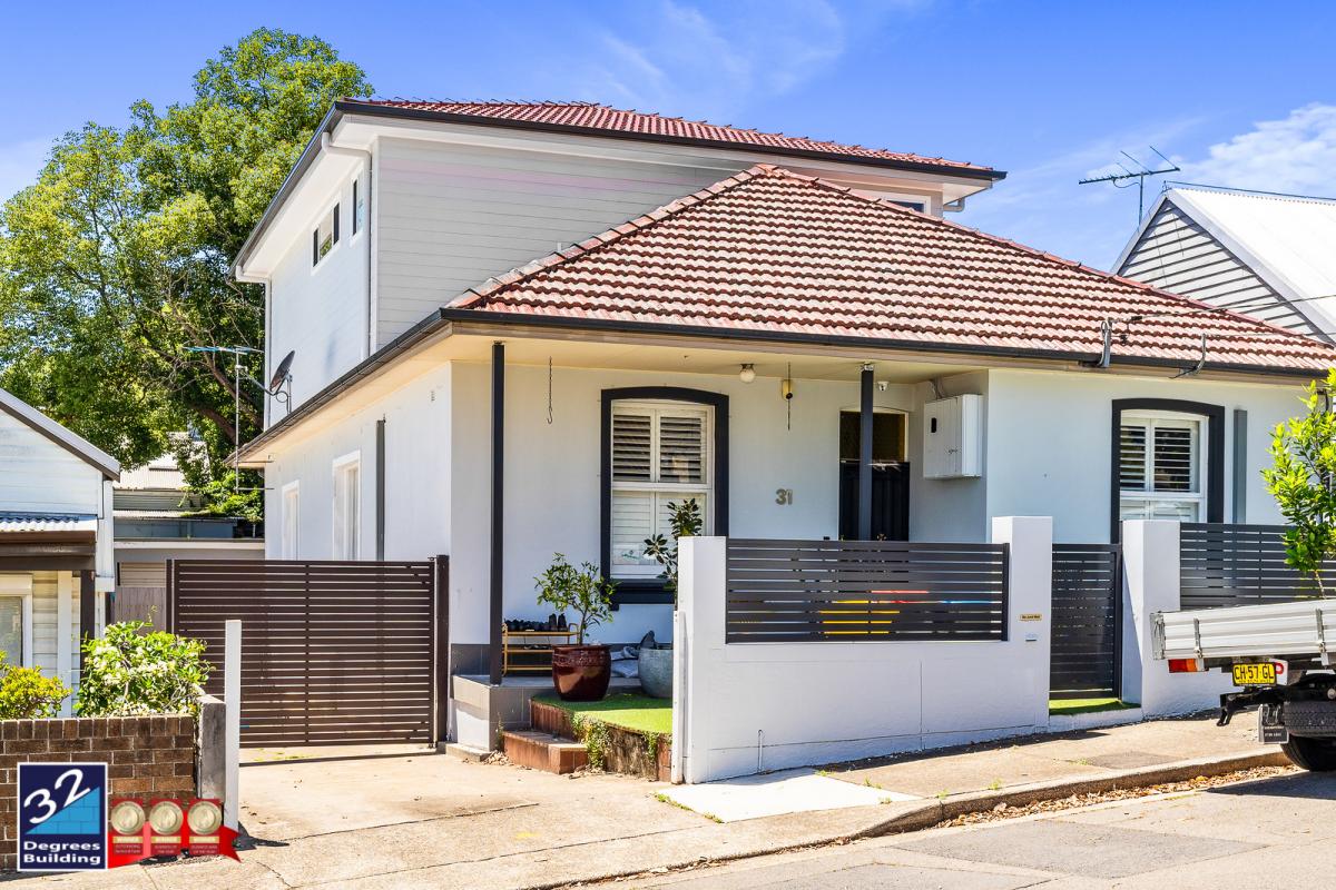 First floor addition to a home located in Leichhardt